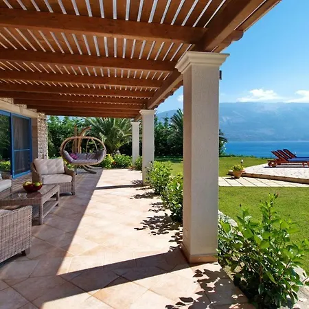 Kleismata Sleeps 6 T228154 Villa Klismata