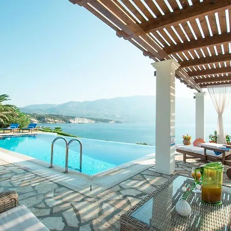 Villa Kleismata Sleeps 6 T228154 *