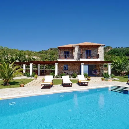 Kleismata Sleeps 6 T228154 Villa Klismata
